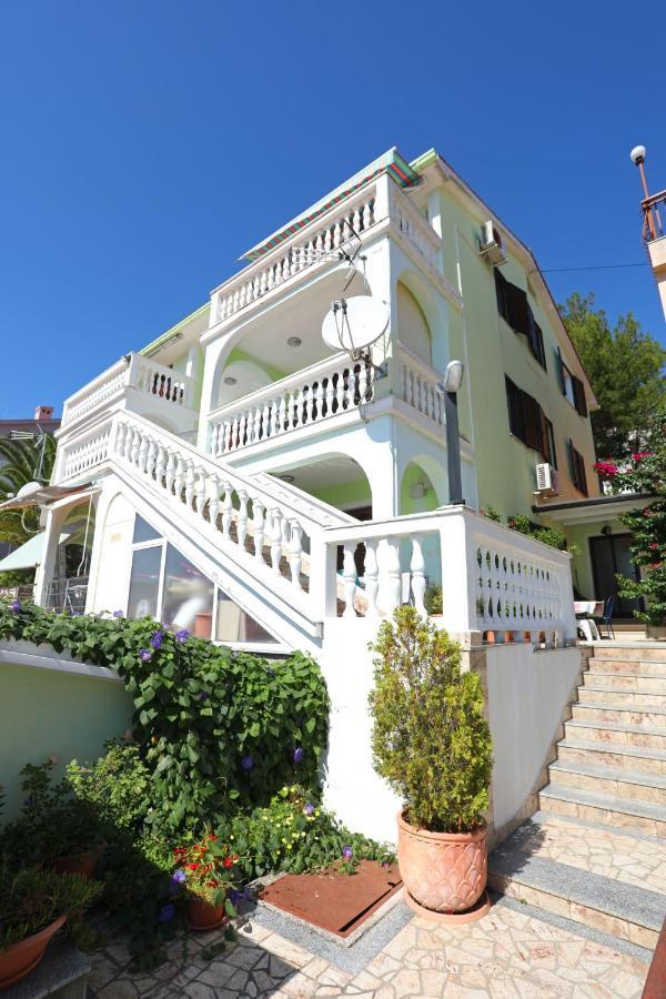 Greenhouse Family Apartments Рабац Екстер'єр фото