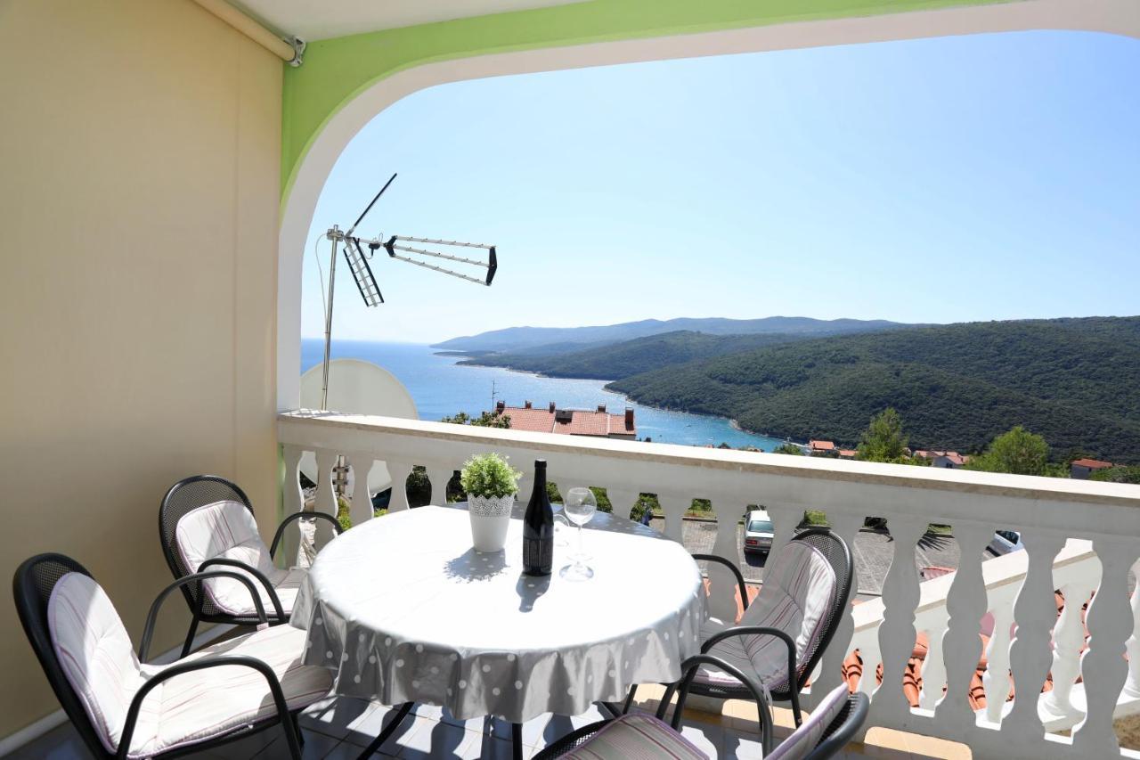 Greenhouse Family Apartments Рабац Екстер'єр фото